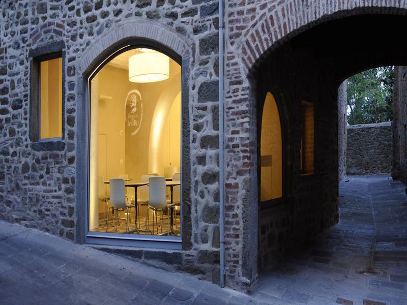 チヴィテッラ・イン・ヴァル・ディ・キアーナ Fondaco Del Moro Bed & Breakfast エクステリア 写真
